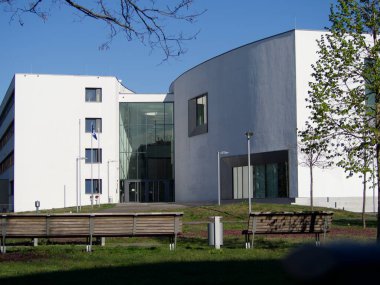 Berlin, Almanya - 19 Nisan 2022: Staatliche Ballettschule Berlin, Devlet Bale Okulu ve Sanat Okulu