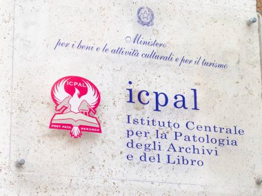Roma, İtalya - 18 Mayıs 2022: Patoloji başına Istituto merkezinin imzası degli arşivi e del libro ICPAL, İtalya Kütüphanenin restorasyonu, korunması ve korunması ve arşivsel materyal