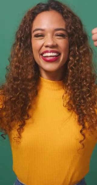 Beautiful Multi Ethnic Woman Gives Double Thumbs Green Studio Background — Stock Video