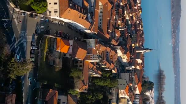 Arona Itálie Krásné Město Obklopené Horami Jezerem Maggiore Letecký Pohled — Stock video