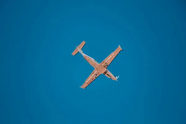 stock image Italy, Lombardy, Milan 1.12.2023. Airplane against blue sky. The plane lands at the Italian airport Linate. High quality photo