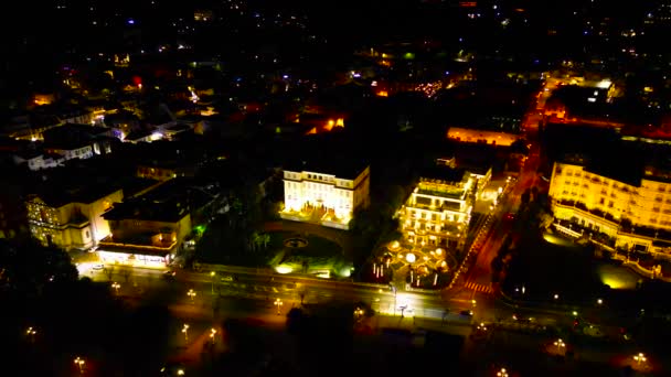 Imágenes Nocturnas Dron Ciudad Stresa Lago Mayor Italia — Vídeo de stock