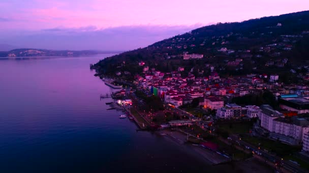 Hermosa Puesta Sol Rosa Lago Maggiore Italia Stresa Volar Dron — Vídeo de stock