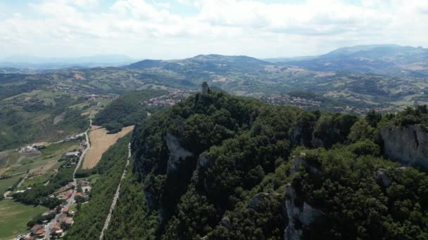 Drohnenaufnahmen Des Stadtbildes Von San Marino Festung Guaita Auf Dem — Stockvideo