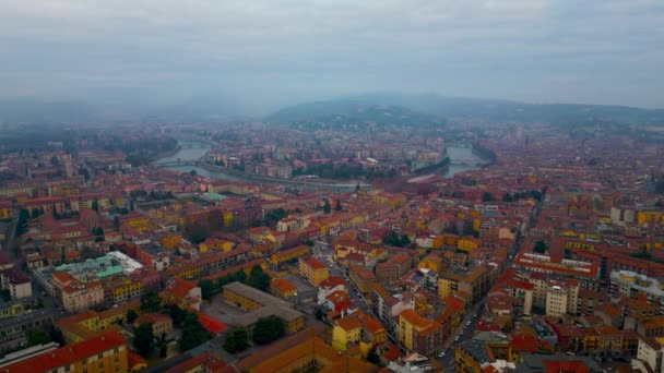 Légi Felvétel Verona Városáról Városi Városkép Történelmi Belváros Piros Csempézett — Stock videók