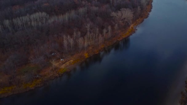 Jesienny Gobelin Widok Lotu Ptaka Rosji Nagranie Drona Nad Rzeką — Wideo stockowe