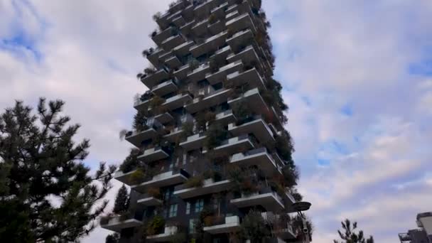 Μιλάνο Ιταλία Bosco Verticale Θέα Στο Σύγχρονο Και Οικολογικό Ουρανοξύστη — Αρχείο Βίντεο