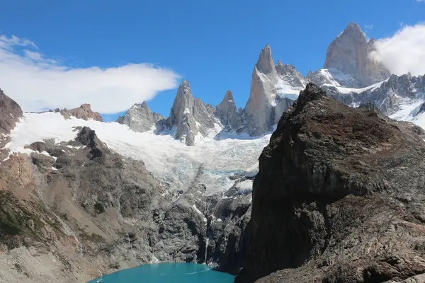 Patagonya 'nın güneyindeki Arjantin' in güzel dağları