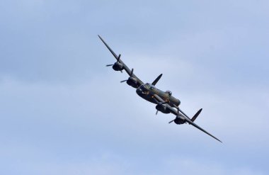 ICKwell, BEDFORDSHIRE, İngiltere - 4 Temmuz 2023; Vintage Avro Lancaster 2. Dünya Savaşı bombacısı.