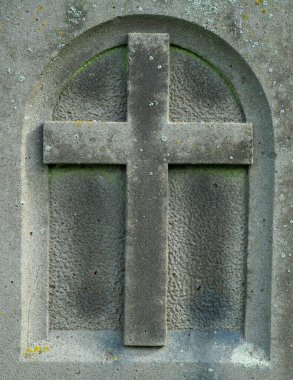 Hıristiyan Haçı, taş mimari detaylarına kazınmış..  