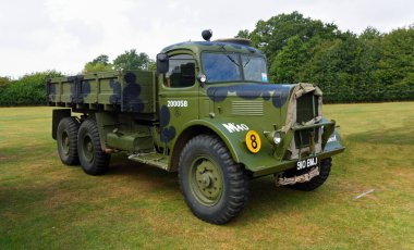 UPPER DEAN, BEDFORDSHIRE, İngiltere - 07 Eylül 2024: 1944 Austin K6 askeri kamyonu