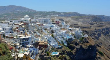 Yunan köy Oia volkan RIM, Santorini üzerinde