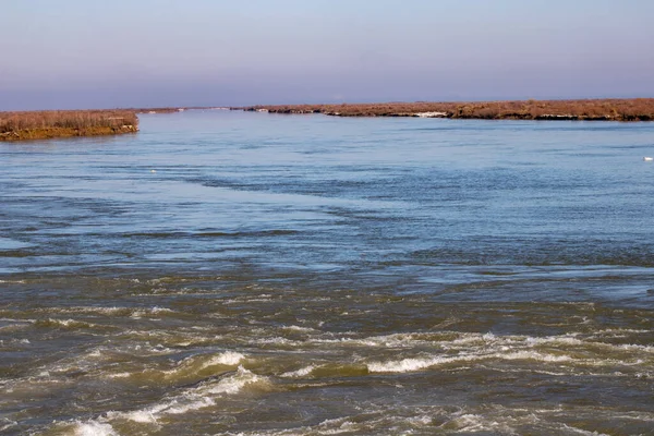 Deniz manzarası çok güzel. Doğa