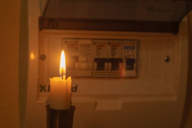 Mum ve elektrik düğmeleri, elektrik kesintisi, elektrik kesintisi.
