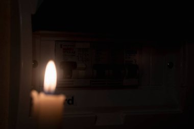 Mum ve elektrik düğmeleri, elektrik kesintisi, elektrik kesintisi.