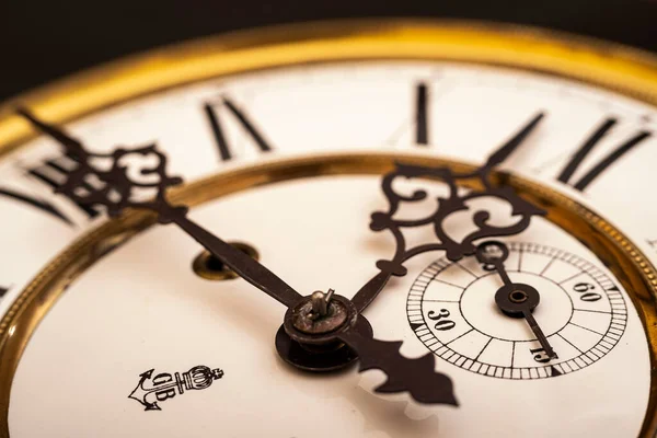 2023 Vintage Clock Hands Detailní Pohled Hodinovou Stěnu Historických Hodinek — Stock fotografie