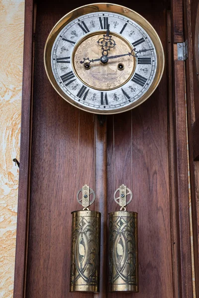 Old Wooden Clock Pendulum Hanging Wall — Stockfoto