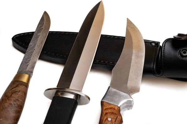 Набор Охотничьих Ножей Белом Фоне — стоковое фото