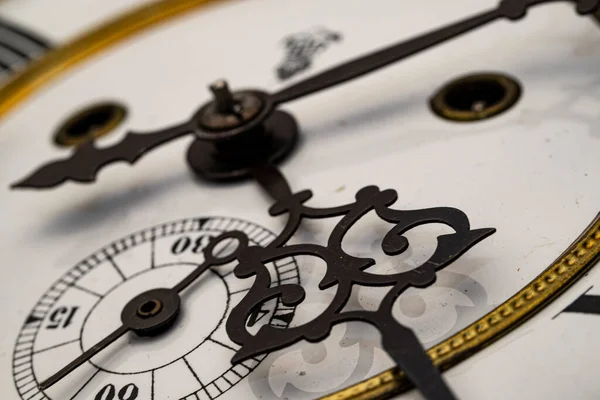 Vintage Clock Hands Close View Clock Face Historical Watches Golden —  Fotos de Stock