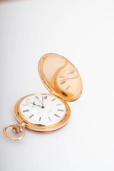 2023 Lvov Ucrânia Vintage Ouro Bolso Relógio Longines Isolado Fundo — Fotografia de Stock