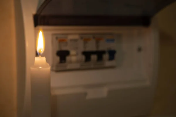 蜡烛和电开关 — 图库照片