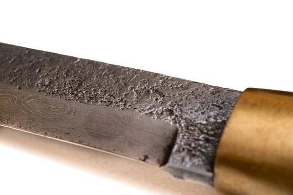 ダマスカス鋼のパターンを持つ背景 ダマスカスナイフの質感のマクロショット オリジナルのパターンを持つダマスカス鋼 ダマスカス鋼のパターン — ストック写真