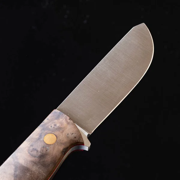 Damaskusstahlmesser Auf Schwarzem Hintergrund Küchenmesser Hintergrund Mit Japanischem Messer Ein — Stockfoto