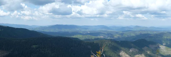 喀尔巴阡山全景 在海拔1800米的高空拍摄的照片 — 图库照片