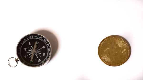 Bitcoin Coin Sur Fond Ordinateur Concept Investissement Dans Bitcoin Crypto — Photo