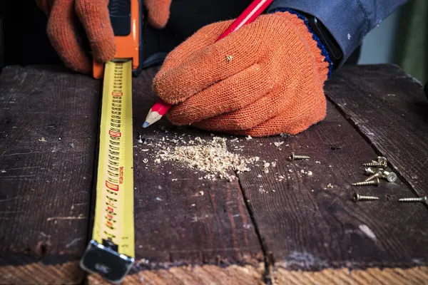 Meetlint Een Houten Plank Het Begrip Meetlengte Rechtenvrije Stockafbeeldingen