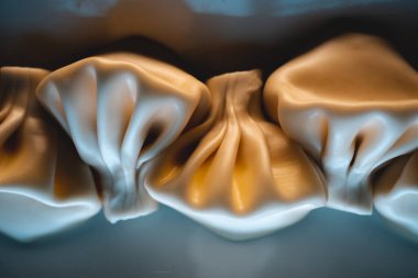 Lokantada lezzetli ulusal Kafkasya köfteleri