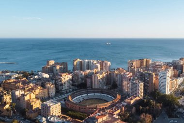 Malaga boğa güreşi arenası ve yerleşim bölgesi, hava manzaralı. Yüksek kalite fotoğraf