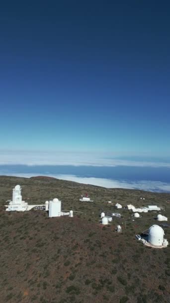 Astrofysica Teide Ruimteonderzoek Observatorium Met Telescopen Bergen Tenerife Canarische Eilanden — Stockvideo