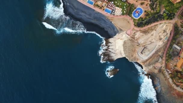 Luxuosos Hotéis Resorts Costa Oceânica Com Água Azul Tenerife Ilha — Vídeo de Stock