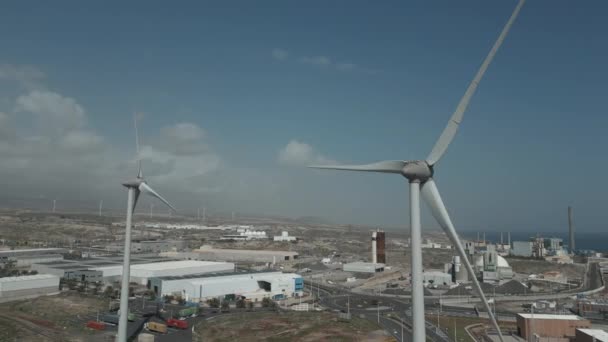 Větrné Elektrárny Zemědělství Ekologická Výroba Energie Budoucnosti — Stock video