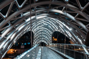 Barış köprüsü, modern mimari, Tiflis Gürcistan. Yüksek kalite fotoğraf