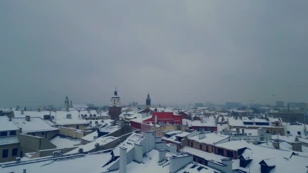 Fehér Havas Tél Európai Lublin Óvárosban Hóvihar Hóesés Tető Felett — Stock videók