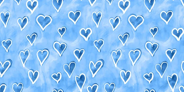 淡淡的蓝色顽皮的手绘着涂鸦的情人节心无缝的背景质感 有趣的玩笑抽象2023色彩流行的背景 儿童房纺织品花纹或男婴苗圃墙纸 — 图库照片