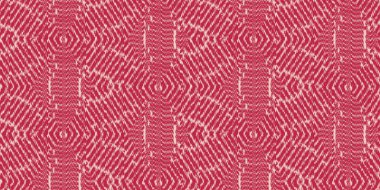 Viva Magenta PANTONE 'da 2023 yılı için yılın 18-1750 renginde kusursuz ikat geometrik altıgen ve üçgen tekstil yüzey deseni. Moda kırmızısı Carmine moda kumaş arka planı