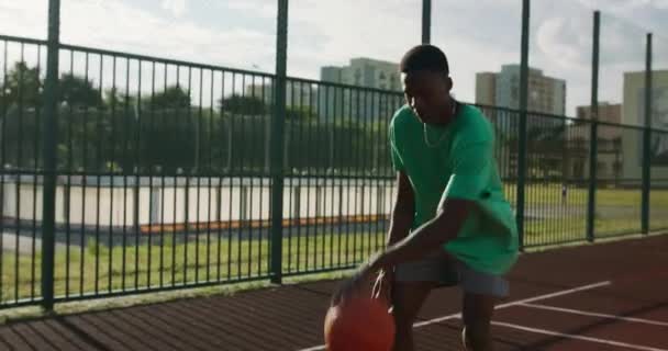African American Handsome Man Wears Sportswear Plays Basketball Does Slam — Video Stock