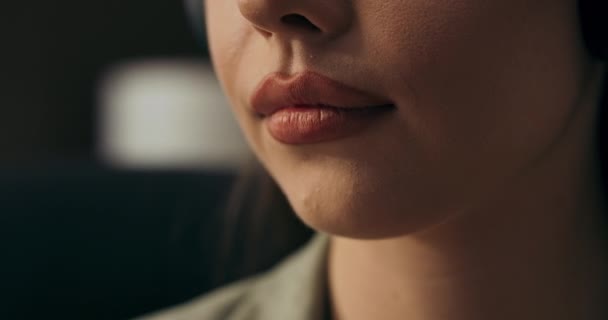 Selective Focus Womans Mouth Lips Talking — Vídeos de Stock