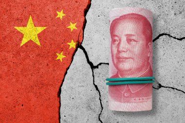 Çatlak bir arka planda 100 yuan. Çin finans, gayrimenkul ve borç krizi. Çin ekonomik çöküş