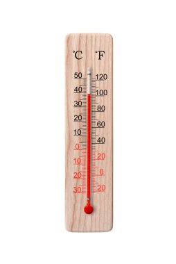 Tahta santigrat ve fahrenhayt ölçekli termometre beyaz arka planda izole edilmiş. Çevre sıcaklığı artı 39 derece.