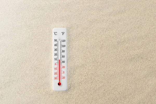 Celsius Fahrenheit Scale Thermometer Sand Ambient Temperature Degrees — Stock Photo, Image