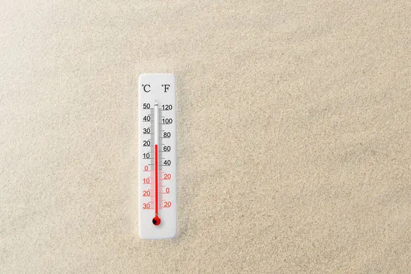 Celsius Fahrenheit Scale Thermometer Sand Ambient Temperature Degrees — ストック写真
