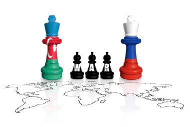 Dünya haritasında Azerbaycan ve Rusya bayraklarından yapılan satranç