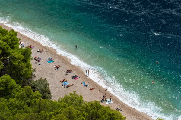Όμορφη Παραλία Στην Αδριατική Θάλασσα Κοντά Στη Μακάρσκα Της Κροατίας — Φωτογραφία Αρχείου