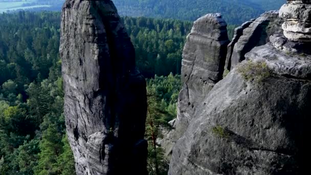 Increíbles Acantilados Arenisca Parque Nacional Suiza Sajona Alemania Cableado Junto — Vídeo de stock