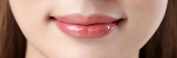 Close Foto Van Aziatische Vrouw Lippen Met Natuurlijke Make — Stockfoto