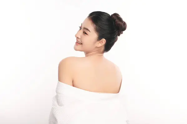 Hermosa Mujer Asiática Joven Vista Posterior Con Piel Limpia Fresca —  Fotos de Stock
